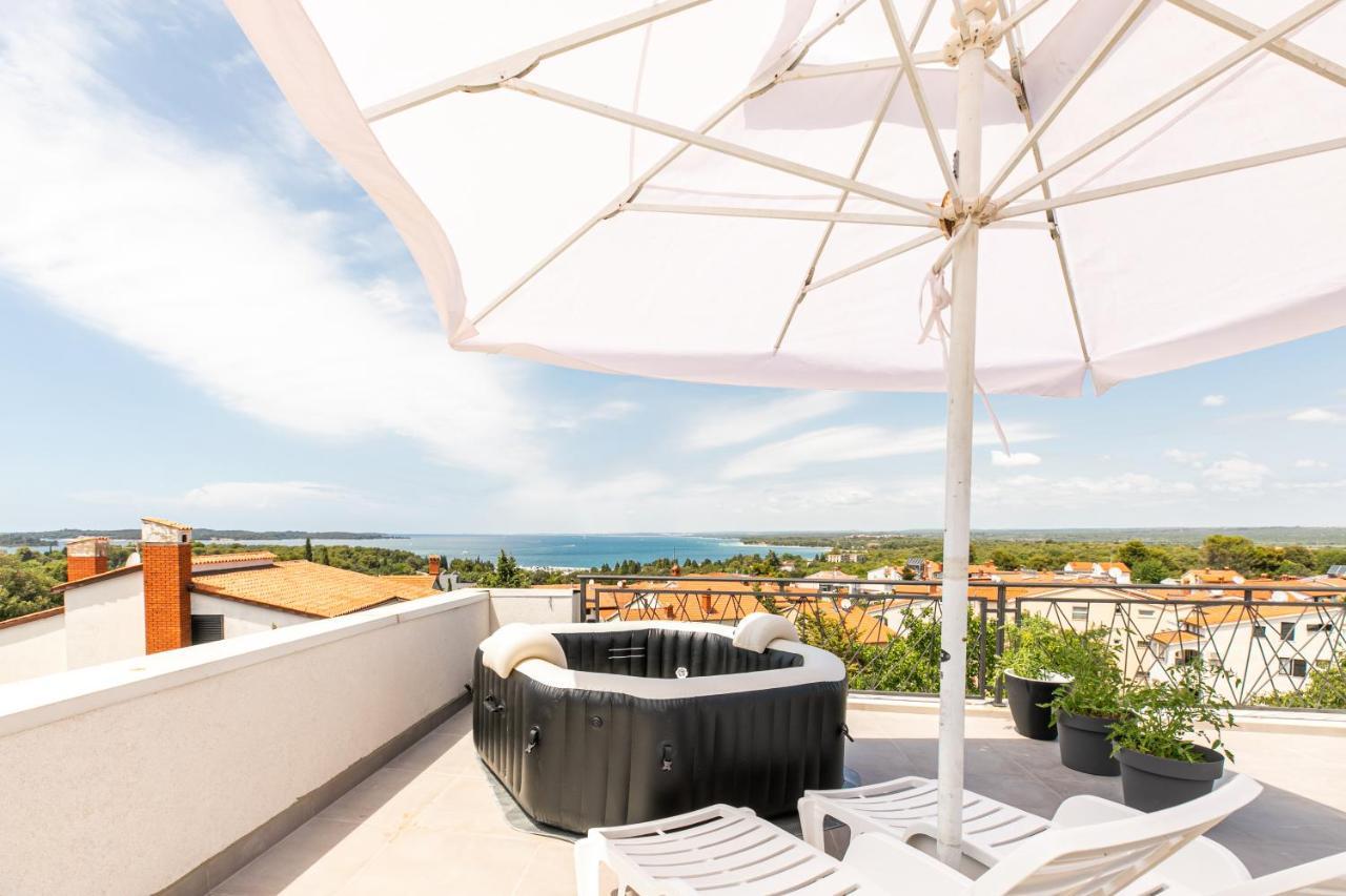 Apartments Korana พูลา ภายนอก รูปภาพ