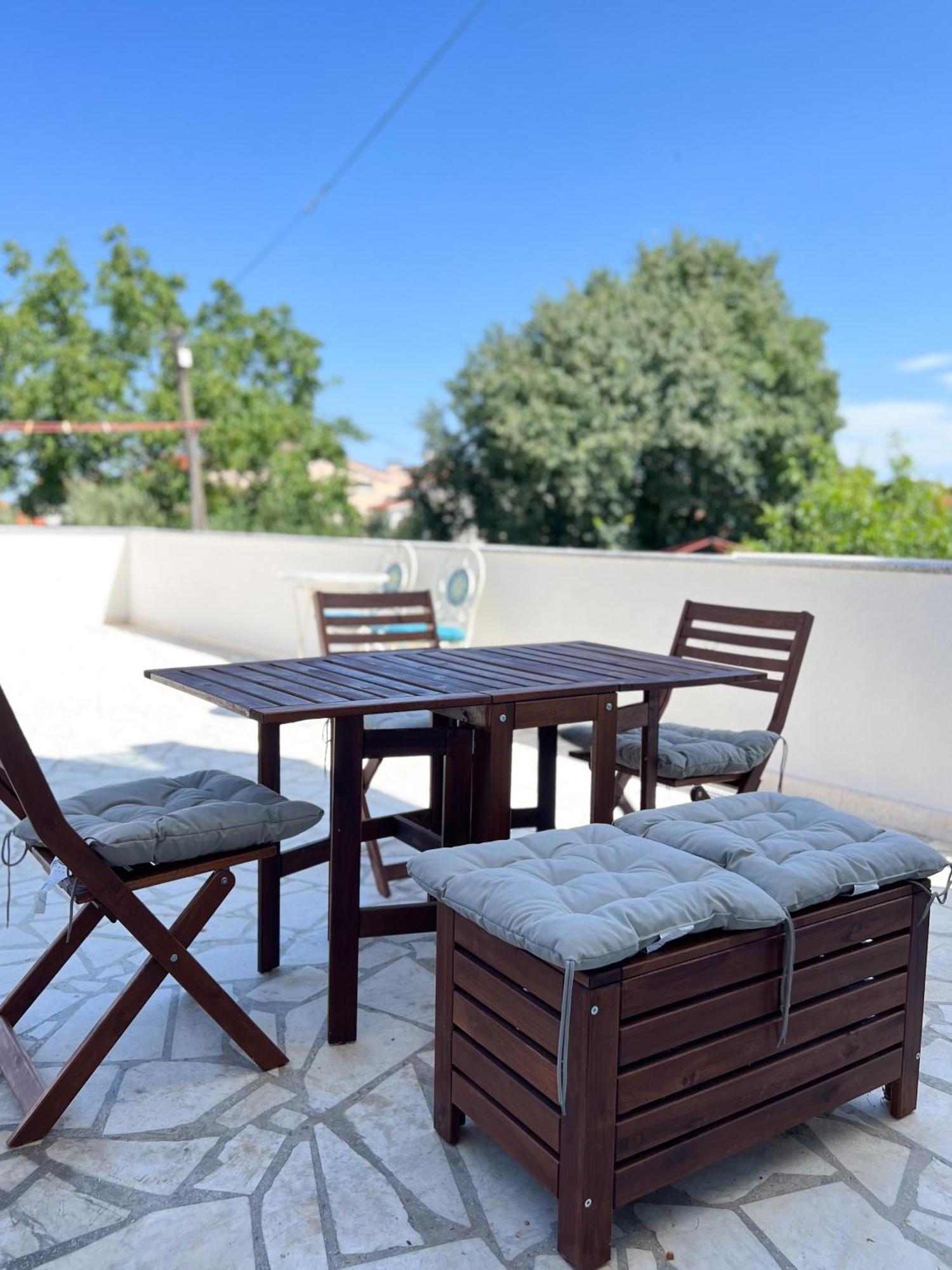 Apartments Korana พูลา ภายนอก รูปภาพ
